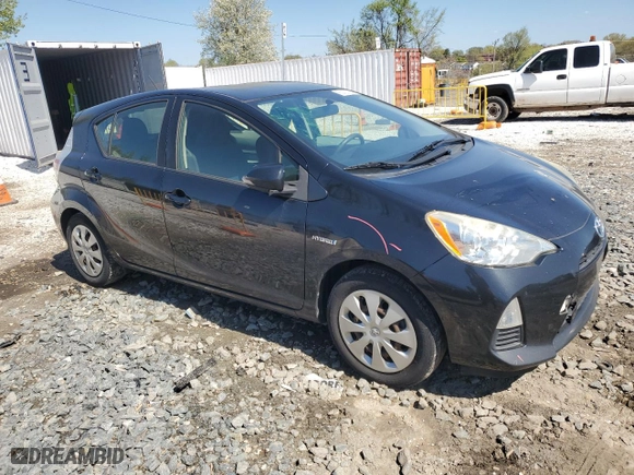 2014 Toyota Prius c One with VIN JTDKDTB39E1562504, listed as a Copart auction lot 52150365 with 195,052 mi miles and Salvage Title. Bid and sale history available at carsss.com. Image 4.