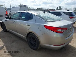 2012 Kia Optima EX with VIN 5XXGN4A6XCG071476, listed as a IAAI auction lot 41508819 with 176,487 mi miles and . Bid and sale history available at carsss.com. Image 3.
