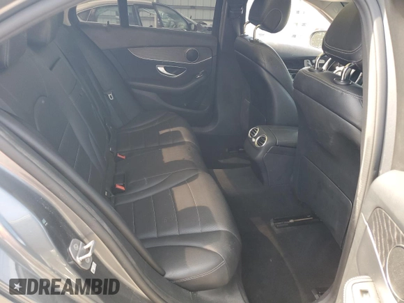 2017 Mercedes-Benz C 300 z VIN WDDWF4JB2HR248909, wystawiony jako Copart lot #58816205 z przebiegiem 117 423 mil mil oraz Szkoda całkowita • Salvage title. Historia ofert i sprzedaży dostępna na DreamBid. Obrazek 10.
