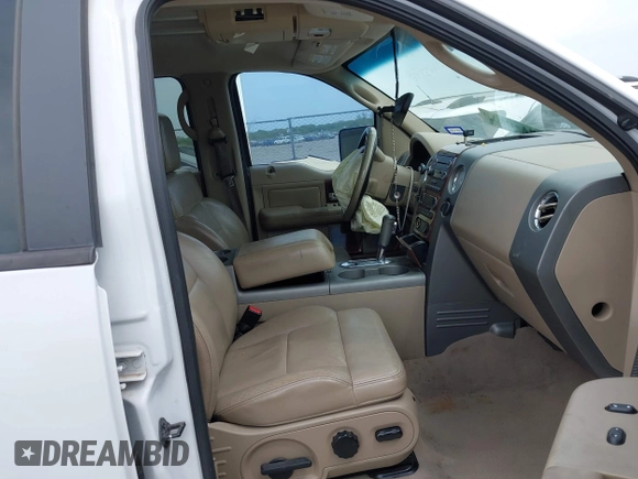 2008 Ford F-150 XLT with VIN 1FTPW12V88FA45708, listed as a IAAI auction lot 42069177 with 188,921 mi miles. Bid and sale history available at carsss.com. Image 5.
