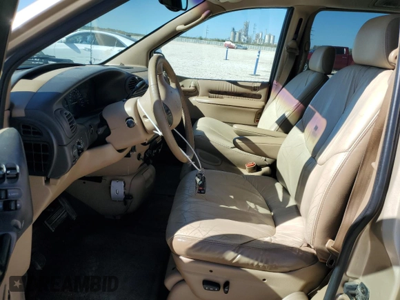 1998 Chrysler Town & Country LXi with VIN 1C4GP64LXWB644491, listed as a Copart auction lot 81560064 with 176,363 mi miles and Clean Title. Bid and sale history available at carsss.com. Image 7.