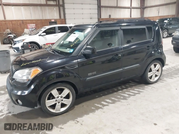 2011 Kia Soul + with VIN KNDJT2A2XB7196479, listed as a IAAI auction lot 41747551 with 205,849 mi miles. Bid and sale history available at carsss.com. Image 2.