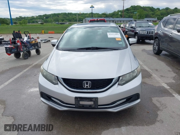 2015 Honda Civic EX z VIN 19XFB2F87FE025510, wystawiony jako IAAI lot #42193484 z przebiegiem 134 923 mil mil oraz . Historia ofert i sprzedaży dostępna na DreamBid. Obrazek 12.