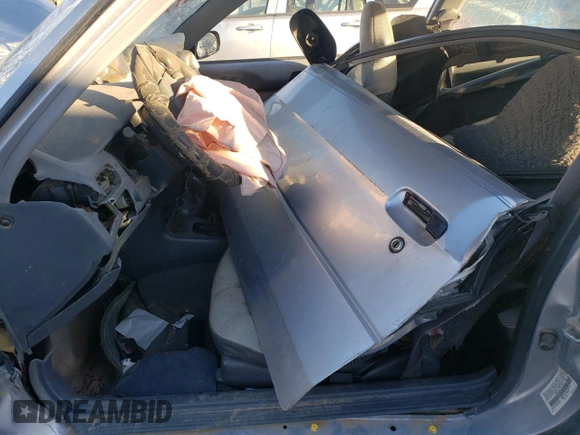 1996 Toyota Tercel DX z VIN JT2AC52L2T0193281, wystawiony jako Copart lot #85787774 z przebiegiem Nie podano mil oraz Szkody całkowita. Historia ofert i sprzedaży dostępna na DreamBid. Obrazek 7.