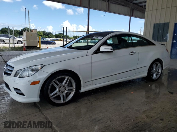 2013 Mercedes-Benz E 550 с VIN WDDKJ7DB2DF200445, выставлен на аукционе Copart как лот 77354114 с пробегом 108 992 миль миль и Списание • Salvage title. История ставок и продаж доступна на DreamBid. Изображение 1.