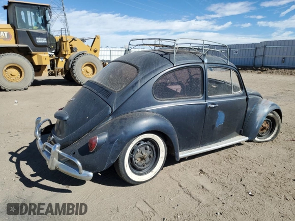 1967 Volkswagen Beetle with VIN 117141737, listed as a Copart auction lot 77373074 with 22,424 mi miles and Salvage Title. Bid and sale history available at DreamBid. Image 3.