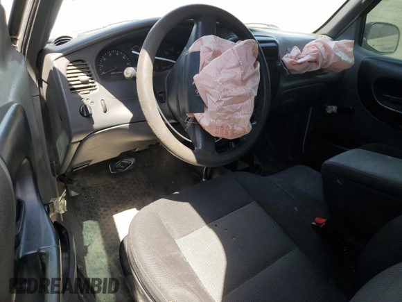 2004 Ford Ranger XL Fleet with VIN 1FTYR15E54PA14623, listed as a Copart auction lot 58401855 with 158,584 mi miles and Salvage title. Bid and sale history available at DreamBid. Image 8.