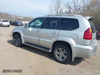 2003 Lexus GX 470 with VIN JTJBT20X930023643, listed as a IAAI auction lot 41920858 with 218,926 mi miles. Bid and sale history available at carsss.com. Image 3.