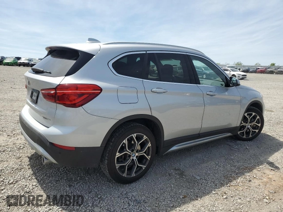 2021 BMW X1 xDrive28i z VIN WBXJG9C07M5S85128, wystawiony jako Copart lot #53477145 z przebiegiem 18 370 mil mil oraz Szkody całkowita. Historia ofert i sprzedaży dostępna na DreamBid. Obrazek 3.