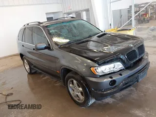 2003 BMW X5 4.4i with VIN 5UXFB33573LH46415, listed as a IAAI auction lot 41442213 with 145,290 mi miles. Bid and sale history available at carsss.com. Image 1.