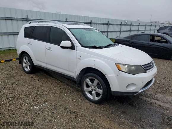 2008 Mitsubishi Outlander XLS with VIN JA4MT41X88Z009462, listed as a Copart auction lot 44002115 with 278,859 mi miles and Salvage Title. Bid and sale history available at carsss.com. Image 4.