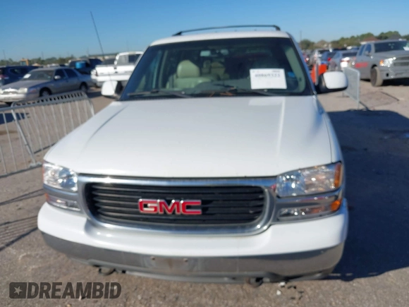 2001 GMC Yukon XL SLT with VIN 3GKEC16TX1G265630, listed as a IAAI auction lot 40869322 with 284,692 mi miles. Bid and sale history available at carsss.com. Image 6.