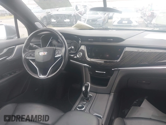 2020 Cadillac XT6 FWD Premium Luxury with VIN 1GYKPCRSXLZ105231, listed as a IAAI auction lot 42115169 with 70,319 mi miles. Bid and sale history available at carsss.com. Image 19.