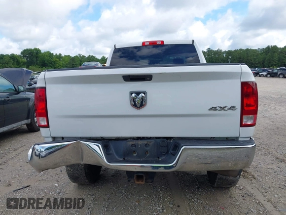 2015 Ram 2500 Tradesman с VIN 3C6UR5CL6FG639196, выставлен на аукционе IAAI как лот 42240407 с пробегом 172 557 миль миль и . История ставок и продаж доступна на DreamBid. Изображение 16.