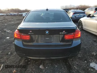 2014 BMW 3 Series 320i xDrive with VIN WBA3C3C56EF984060, listed as a Copart auction lot 88330235 with 233,559 mi miles and Salvage Title. Bid and sale history available at carsss.com. Image 6.