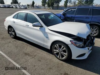 2018 Mercedes-Benz C 350e с VIN 55SWF4HB9JU244771, выставлен на аукционе Copart как лот 84104634 с пробегом 110 377 миль миль и Списание • Salvage title. История ставок и продаж доступна на DreamBid. Изображение 4.