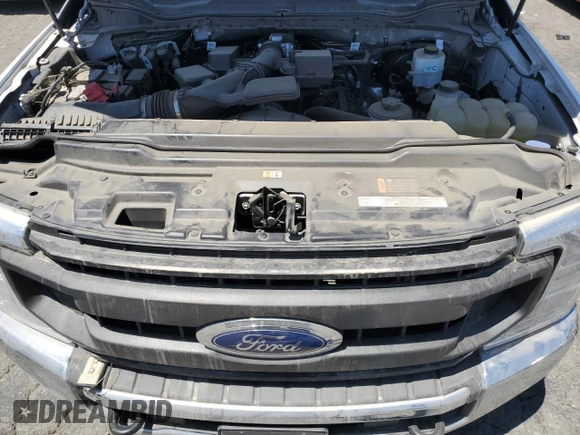 2022 Ford F-250 XL with VIN 1FT7X2A62NEF83139, listed as a Copart auction lot 64560535 with 56,387 mi miles and Salvage title. Bid and sale history available at DreamBid. Image 11.