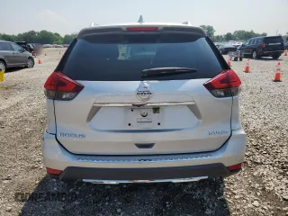 2017 Nissan Rogue SV with VIN KNMAT2MV8HP578377, listed as a Copart auction lot 62179905 with 131,663 mi miles and Salvage title. Bid and sale history available at DreamBid. Image 6.