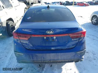 2020 Kia Forte LXS with VIN 3KPF24AD3LE176341, listed as a IAAI auction lot 41326499 with 141,825 mi miles. Bid and sale history available at carsss.com. Image 15.