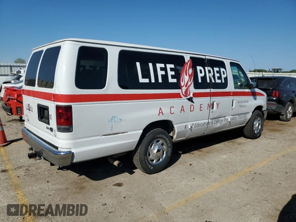 2013 Ford Econoline Passenger XL with VIN 1FBSS3BL8DDA18843, listed as a Copart auction lot 72027194 with 180,094 mi miles and Salvage Title. Bid and sale history available at DreamBid. Image 3.