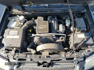 2005 GMC Envoy SLT with VIN 1GKDT13S052246204, listed as a Copart auction lot 68541044 with 155,702 mi miles and Salvage Title. Bid and sale history available at carsss.com. Image 14.