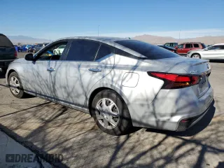 2020 Nissan Altima 2.5 S with VIN 1N4BL4BV0LC200420, listed as a Copart auction lot 42436885 with 89,556 mi miles and Salvage Title. Bid and sale history available at carsss.com. Image 2.