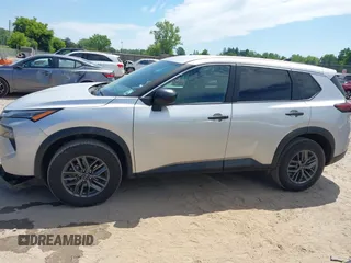 2024 Nissan Rogue S with VIN 5N1BT3AA8RC711137, listed as a IAAI auction lot 42592925 with 32,641 mi miles and . Bid and sale history available at DreamBid. Image 14.
