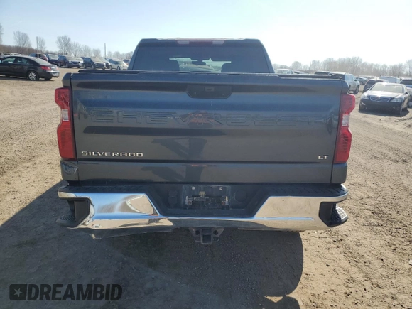 2020 Chevrolet Silverado 1500 LT with VIN 3GCUYDED2LG327240, listed as a Copart auction lot 53514135 with 142,062 mi miles and Salvage Title. Bid and sale history available at DreamBid. Image 6.