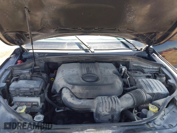 2011 Jeep Grand Cherokee Laredo with VIN 1J4RR4GGXBC546727, listed as a IAAI auction lot 42232520 with 268,616 mi miles and . Bid and sale history available at DreamBid. Image 10.