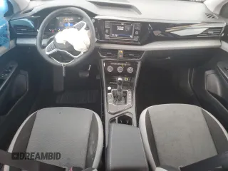 2024 Volkswagen Taos S z VIN 3VV5X7B20RM122992, wystawiony jako Copart lot #44346665 z przebiegiem 6 844 mil mil oraz Szkoda całkowita • Salvage title. Historia ofert i sprzedaży dostępna na DreamBid. Obrazek 8.