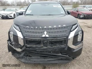 2024 Mitsubishi Outlander ES with VIN JA4J3UA85RZ026247, listed as a Copart auction lot 46077935 with 68,820 mi miles and Clean Title. Bid and sale history available at carsss.com. Image 5.