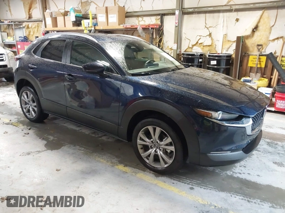 2022 Mazda CX-30 S Select z VIN 3MVDMBBL0NM440747, wystawiony jako IAAI lot #41864038 z przebiegiem 9667 mil mil oraz . Historia ofert i sprzedaży dostępna na DreamBid. Obrazek 1.