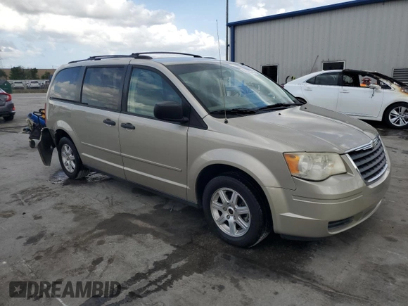 2008 Chrysler Town & Country LX with VIN 2A8HR44H28R766600, listed as a Copart auction lot 52558705 with 173,701 mi miles and Salvage Title. Bid and sale history available at carsss.com. Image 4.