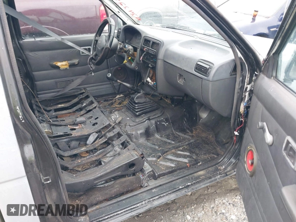 1996 Nissan Frontier XE z VIN 1N6SD11SXTC351243, wystawiony jako IAAI lot #42422568 z przebiegiem 265 304 mil mil oraz . Historia ofert i sprzedaży dostępna na DreamBid. Obrazek 5.