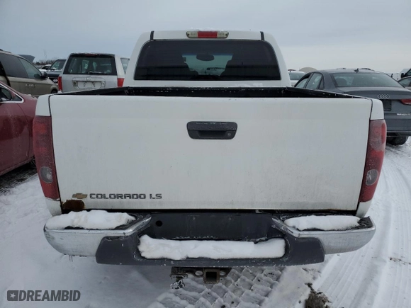 2005 Chevrolet Colorado 1SC LS Z85 with VIN 1GCDT136658240242, listed as a Copart auction lot 45260605 with 293,596 mi miles and Clean Title. Bid and sale history available at carsss.com. Image 6.
