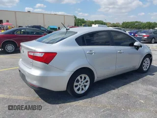 2017 Kia Rio LX with VIN KNADM4A32H6044013, listed as a IAAI auction lot 42063270 with 138,419 mi miles. Bid and sale history available at carsss.com. Image 4.