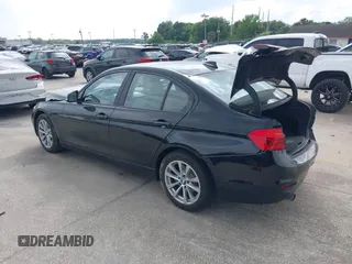 2018 BMW 3 Series 320i xDrive with VIN WBA8E5G53JNU45708, listed as a IAAI auction lot 41865092 with 88,720 mi miles. Bid and sale history available at carsss.com. Image 3.