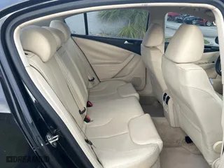2010 Volkswagen Passat Sedan Komfort with VIN WVWJK7AN5AE140745, listed as a Copart auction lot 77474744 with 174,409 mi miles and Clean Title. Bid and sale history available at carsss.com. Image 6.