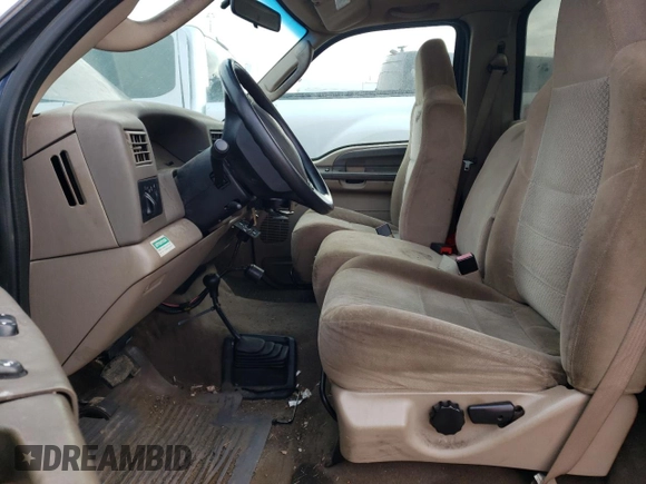 2003 Ford F-350 XL with VIN 1FTSF31S33EB31066, listed as a Copart auction lot 84225024 with 71,597 mi miles and Clean Title. Bid and sale history available at DreamBid. Image 7.