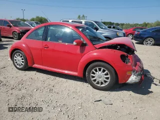 2005 Volkswagen New Beetle Coupe GLS with VIN 3VWCK31C65M413558, listed as a Copart auction lot 69103984 with 131,648 mi miles and Non Repairable. Bid and sale history available at carsss.com. Image 4.