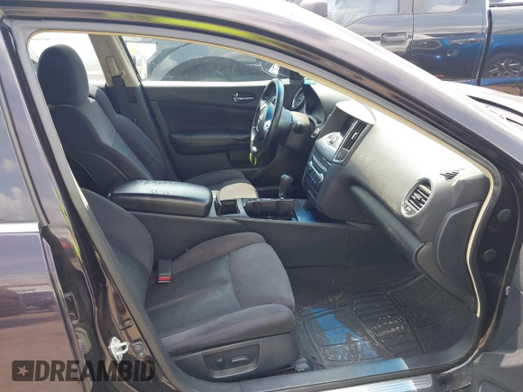 2014 Nissan Maxima SV z VIN 1N4AA5AP6EC454159, wystawiony jako IAAI lot #42429951 z przebiegiem 194 791 mil mil oraz . Historia ofert i sprzedaży dostępna na DreamBid. Obrazek 5.
