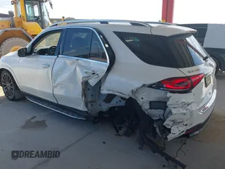 2020 Mercedes-Benz GLE 450 z VIN 4JGFB5KB5LA290908, wystawiony jako IAAI lot #41951204 z przebiegiem 38 263 mil mil oraz . Historia ofert i sprzedaży dostępna na DreamBid. Obrazek 6.