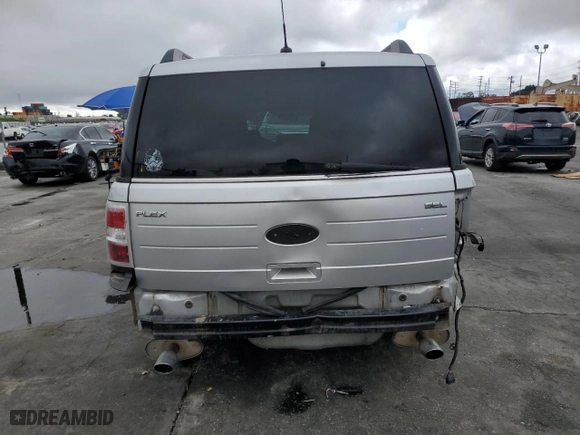 2013 Ford Flex SE with VIN 2FMGK5B85DBD38423, listed as a Copart auction lot 48043025 with 175,468 mi miles and Salvage Title. Bid and sale history available at carsss.com. Image 6.