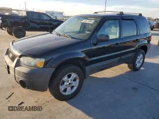 2007 Ford Escape XLT with VIN 1FMYU03107KB17034, listed as a Copart auction lot 80578964 with 268,752 mi miles and Clean Title. Bid and sale history available at carsss.com. Image 1.