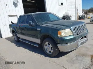 2007 Ford F-150 XLT with VIN 1FTRW12W17KC12904, listed as a IAAI auction lot 41523160 with 161,218 mi miles. Bid and sale history available at carsss.com. Image 1.