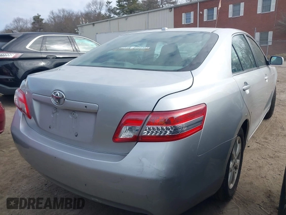 2011 Toyota Camry LE with VIN 4T4BF3EK5BR117010, listed as a IAAI auction lot 41793650 with 158,318 mi miles. Bid and sale history available at carsss.com. Image 4.