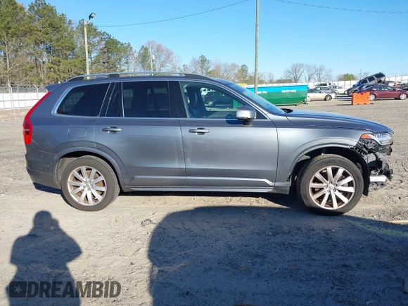 2017 Volvo XC90 Momentum with VIN YV4A22PK7H1172370, listed as a IAAI auction lot 41835935 with 103,577 mi miles. Bid and sale history available at carsss.com. Image 14.