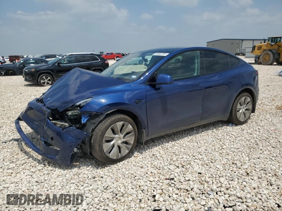 2022 Tesla Model Y Long Range z VIN 7SAYGDEE7NF313228, wystawiony jako Copart lot #55060705 z przebiegiem 32 238 mil mil oraz Szkoda całkowita • Salvage title. Historia ofert i sprzedaży dostępna na DreamBid. Obrazek 1.