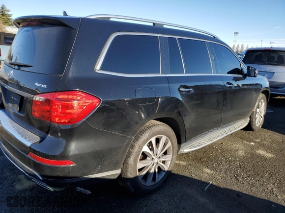 2015 Mercedes-Benz GL-Class GL 450 with VIN 4JGDF6EE5FA617206, listed as a Copart auction lot 38145404 with 150,771 mi miles. Bid and sale history available at carsss.com. Image 3.