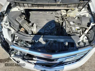 2017 Cadillac XT5 FWD z VIN 1GYKNARS2HZ173122, wystawiony jako Copart lot #63027715 z przebiegiem 130 467 mil mil oraz Czysty tytuł • Clean title. Historia ofert i sprzedaży dostępna na DreamBid. Obrazek 12.